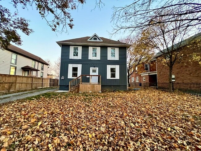 property at 24 Murray St