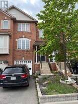 170 Havelock Dr in Brampton, ON - Building Photo