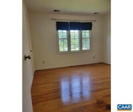 1203 Oak Hill Dr in Charlottesville, VA - Building Photo - Building Photo