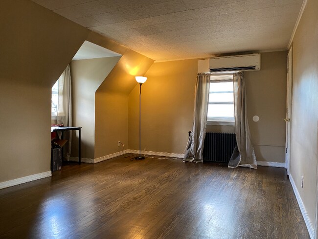 1160 Madison Ave photo'