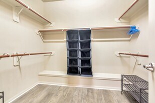 10 W Lasting Spring Cir in Spring, TX - Building Photo