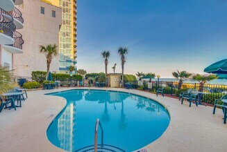 2406 N Ocean Blvd in Myrtle Beach, SC - Building Photo - Building Photo