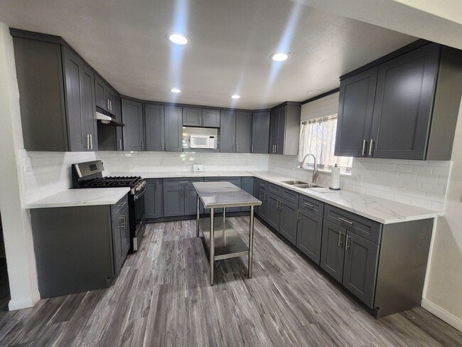 property at 74391 Maricopa Dr