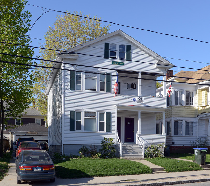 86 Eaton St in Providence, RI - Foto de edificio