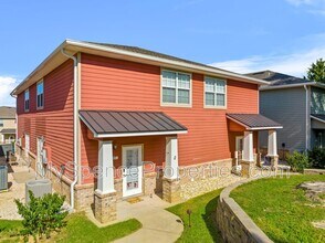 730 Arbor Lake Dr in Crestview, FL - Building Photo - Building Photo
