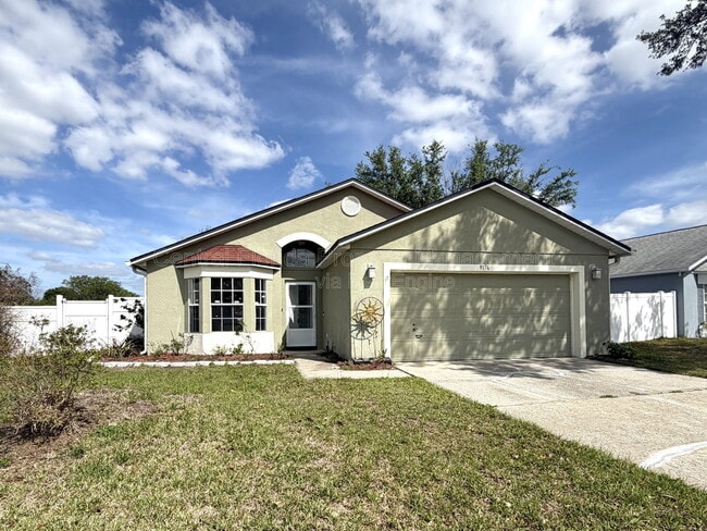 property at 9176 Fort Jefferson Blvd