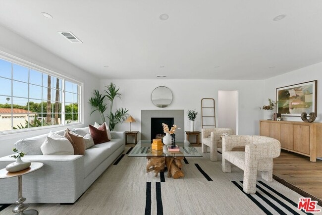 5192 Orange Pl in Los Angeles, CA - Building Photo - Building Photo