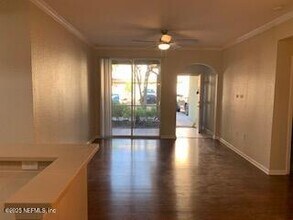 10075 Gate Pkwy in Jacksonville, FL - Building Photo - Building Photo