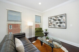 619 Adams St in Hoboken, NJ - Building Photo - Building Photo