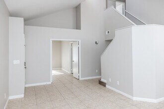 7099 Magic Moment Ln in Las Vegas, NV - Building Photo - Building Photo
