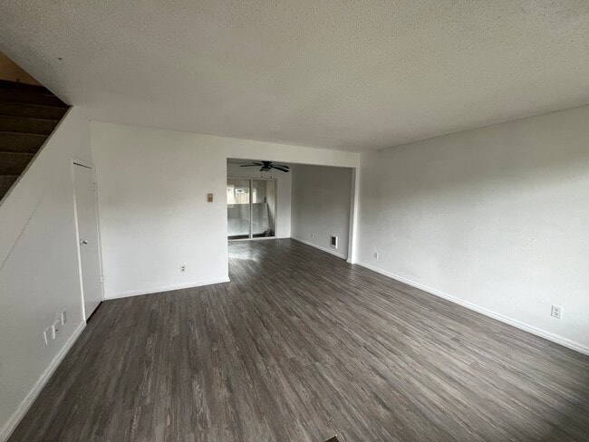 3901-3912 12th St SW