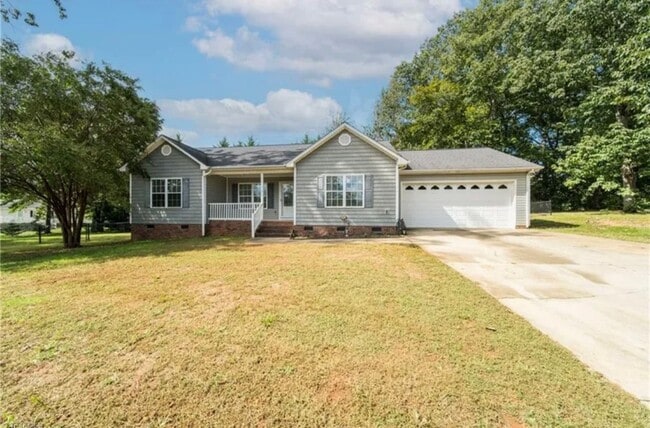 property at 119 Bluff Ct