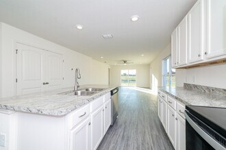 306 Judy Ln in Auburndale, FL - Building Photo - Building Photo