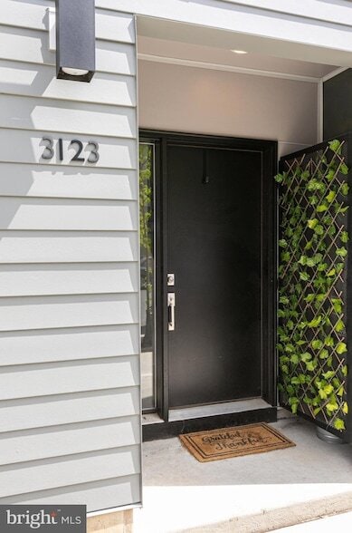 3123 Beachview Ln in Philadelphia, PA - Foto de edificio - Building Photo