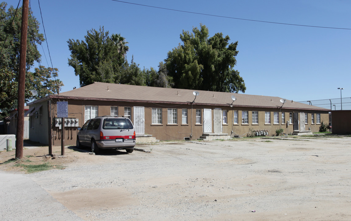 Harrison Apartments in Riverside, CA - Building Photo