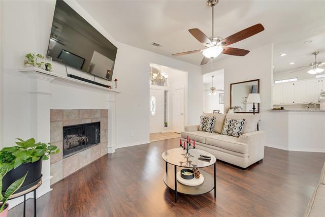 property at 106 Villanova Cir