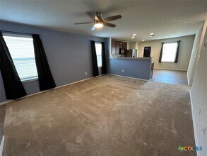 446 Russian Sage in Canyon Lake, TX - Foto de edificio - Building Photo
