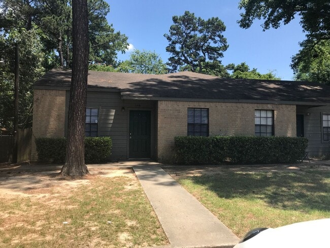 property at 136 Jester Cir