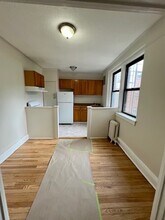 9 Greenridge Ave in White Plains, NY - Building Photo - Building Photo