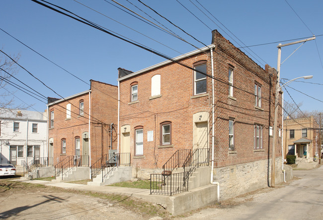 203-209 E 9th Ave in Columbus, OH - Foto de edificio - Building Photo