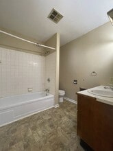 51 N Pembroke Ave in South Zanesville, OH - Building Photo - Building Photo