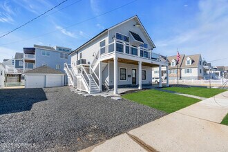 455 E Main St in Manasquan, NJ - Building Photo - Building Photo