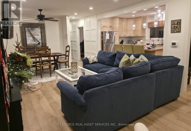 property at 631 Mary St N