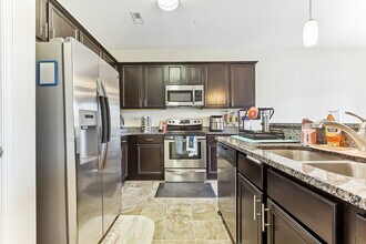 116 Zenith Loop in Newport News, VA - Building Photo - Building Photo