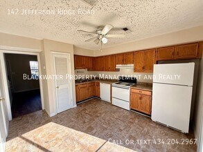 142 Jefferson Ridge Rd in Forest, VA - Building Photo - Building Photo