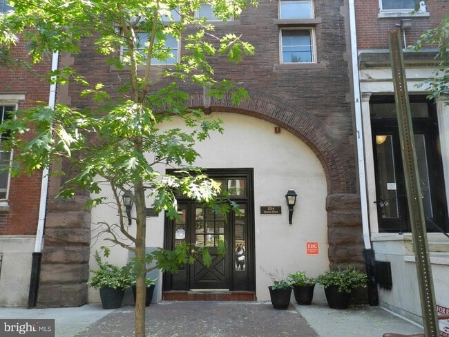 property at 1008-20 Spruce St