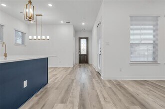 701 Prairie Falcon Dr in Arlington, TX - Building Photo - Building Photo