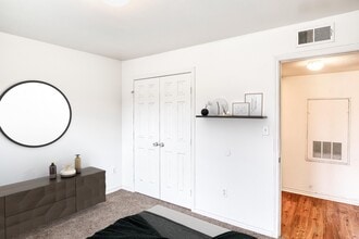 Chateau d'Orleans in New Orleans, LA - Building Photo - Building Photo