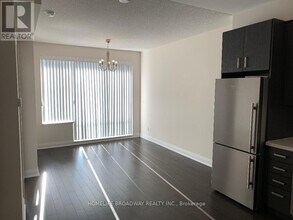 28-328 Uptown Dr in Markham, ON - Building Photo - Building Photo