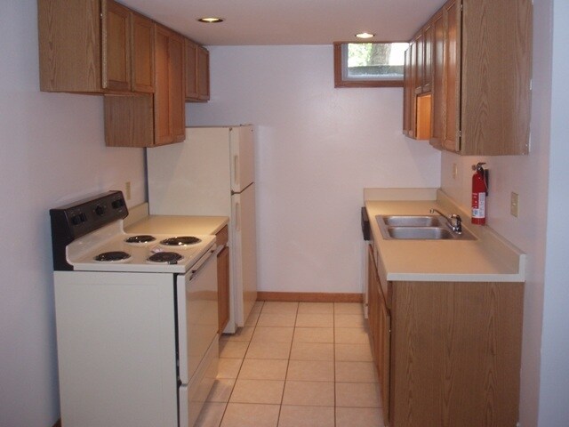 211 N Adams St in Ypsilanti, MI - Building Photo - Building Photo