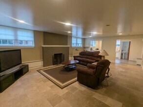 2105 E Hamlin St in Seattle, WA - Building Photo - Building Photo