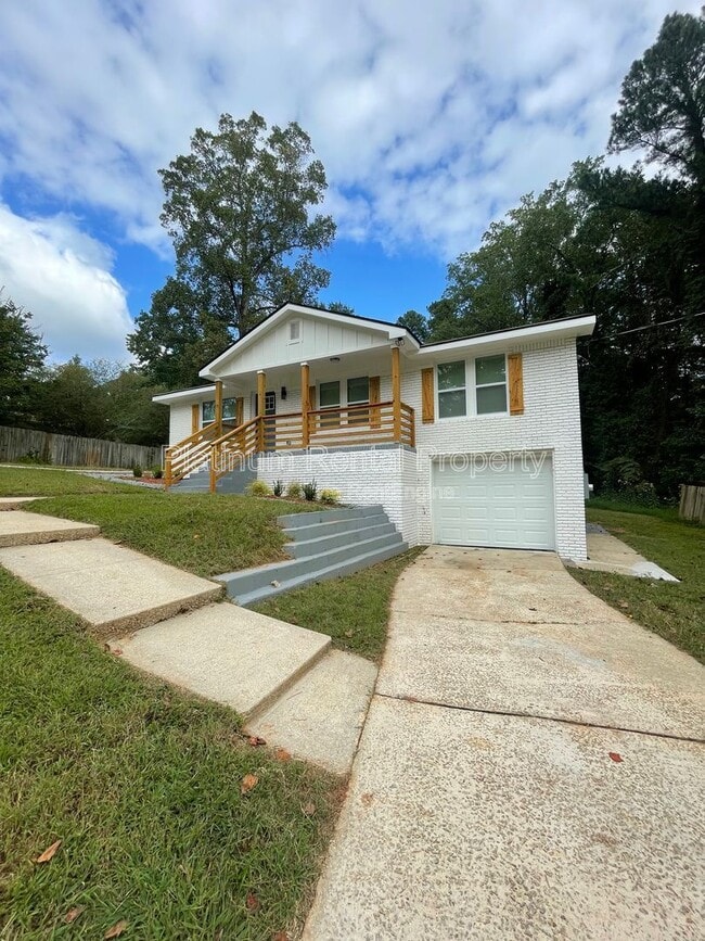 3013 Michael Dr SW in Marietta, GA - Building Photo - Building Photo