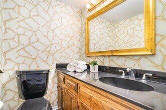 2945 Country Pl Cir in Carrollton, TX - Building Photo - Building Photo