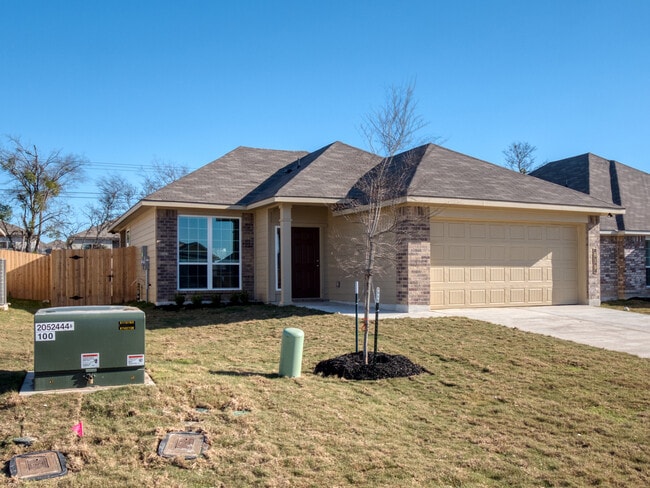 property at 619 Fallbrook Dr
