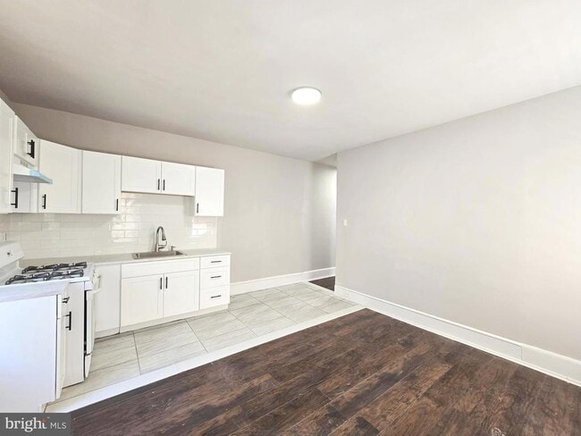 property at 509 E Washington Ln