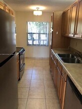 9938 Nob Hill Ct in Sunrise, FL - Foto de edificio - Building Photo