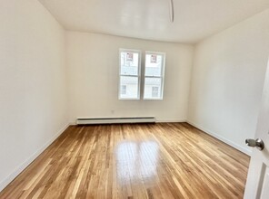 40 Warren Ave in Boston, MA - Building Photo - Building Photo