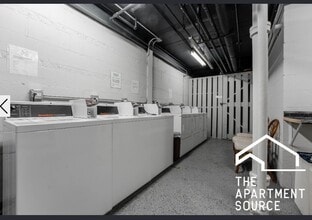 6821 N Sheridan Rd, Unit 2 in Chicago, IL - Building Photo - Building Photo