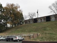 Park Terrace Apartments in Hannibal, MO - Foto de edificio - Building Photo