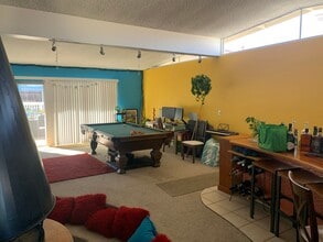 1111 Cypress Ave, Unit 1111 Cypress Ave Hermosa Beach, CA 90254 in Hermosa Beach, CA - Building Photo - Building Photo