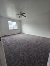 335 Charles Ave in New Kensington, PA - Building Photo - Building Photo