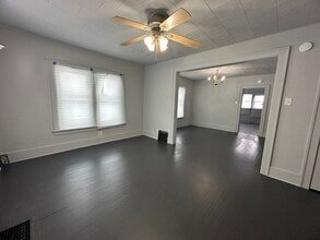 27 State St in Danville, IL - Building Photo - Building Photo