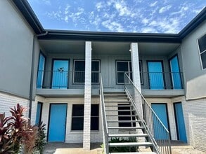 The Monark Apartments in McAllen, TX - Building Photo - Building Photo