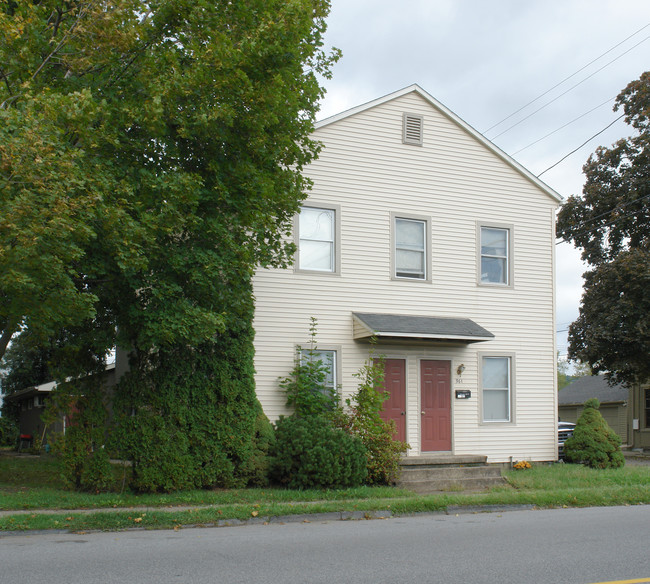 961 E 3rd St in Williamsport, PA - Building Photo - Building Photo