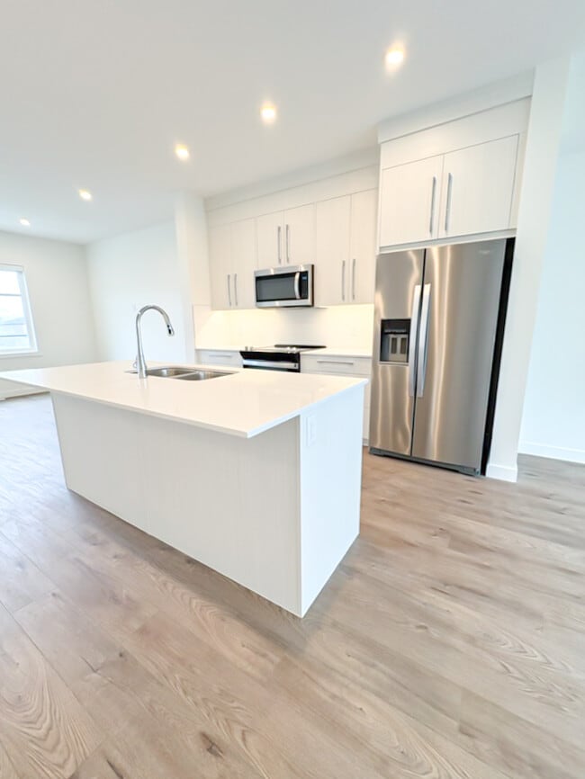 property at 135 Belmont Passage SW