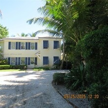 404 S Beach Rd in Hobe Sound, FL - Building Photo - Building Photo